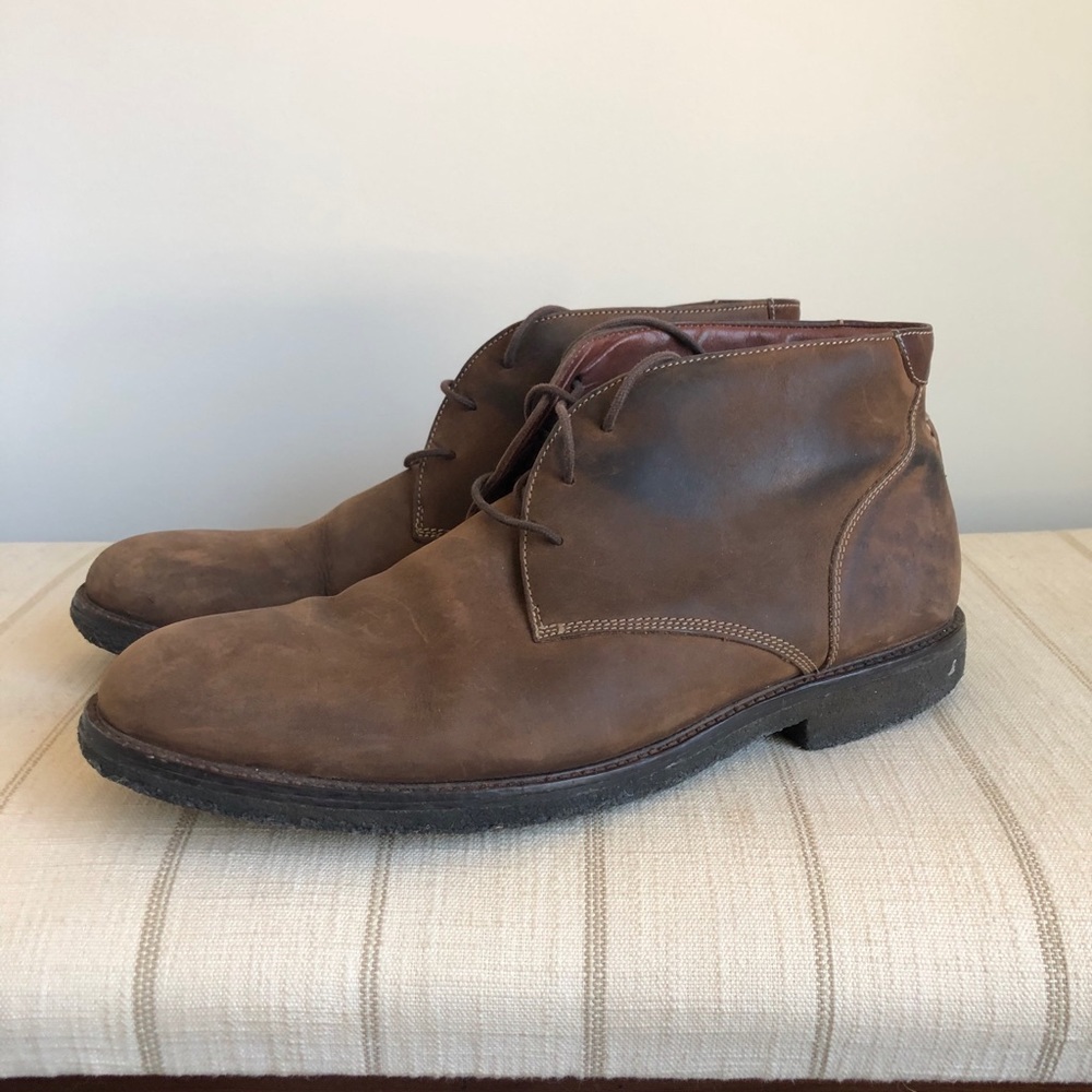 Johnston & Murphy Chukka Boots